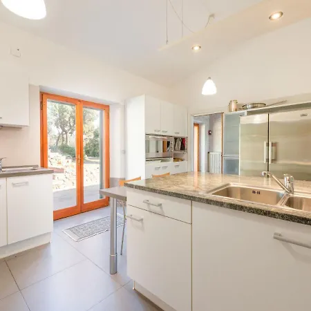 Giuliana By Interhome